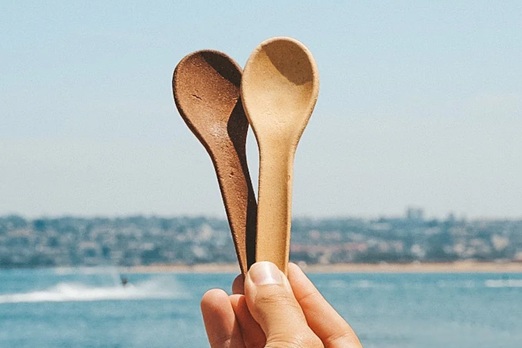 Edible Spoons by Incredible Eats